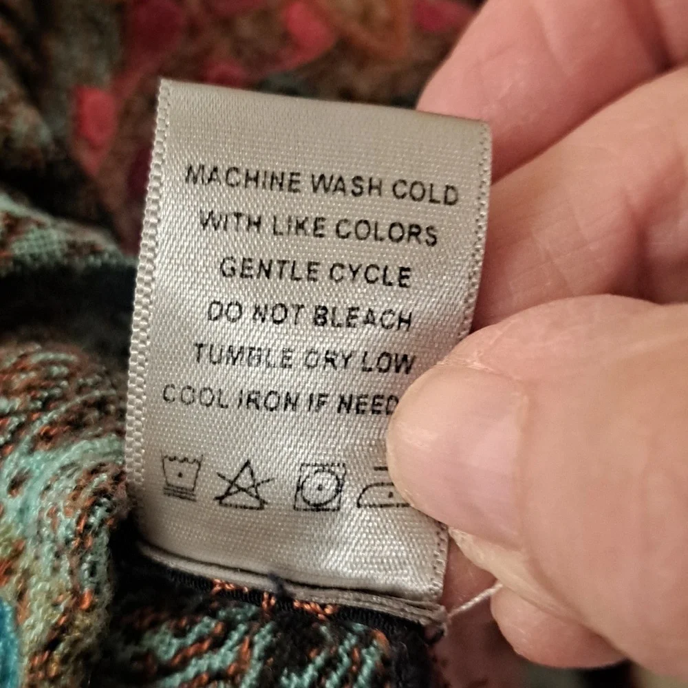 John Mark Black & Multi Color W/ Embroidered Detail Slit Side Schaket SzL EUC - Picture 11 of 11